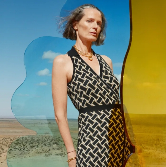 Diane von Furstenberg (DVF) x Target Sleeveless Vintage Weave Sweater Wrap Dress - Picture 4 of 5